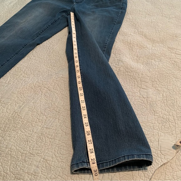 Chico’s Fabulously Slimming Jeans - 12 Short - Picture 8 of 16
